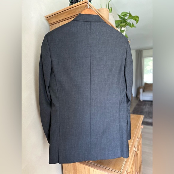 Bachrach Custom Tailored Suit - Picture 4 of 11